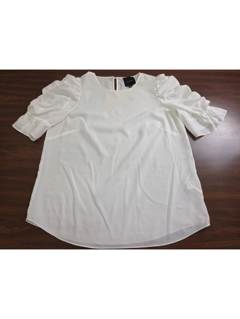 Alex Marie Blouse Medium Ivory White Ruched Sleeve Keyhole Top Elegant Chic